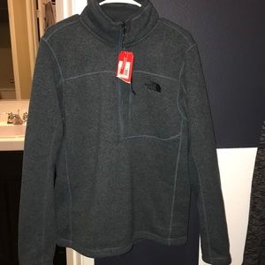 North face 1/4 zip
